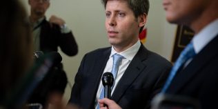 Sam Altman vrea să schimbe regulile jocului pentru inteligența artificială. Ce solicită șeful OpenAI autorităților