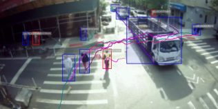 Orașul care instalează sute de senzori inteligenți pe străzi. Ce pot detecta și de ce stârnesc dezbateri despre supraveghere