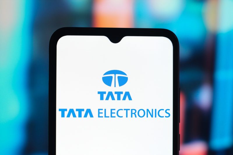 Secretele Apple și Tesla ar putea fi expuse online din cauza unui atac cibernetic suferit de un furnizor indian