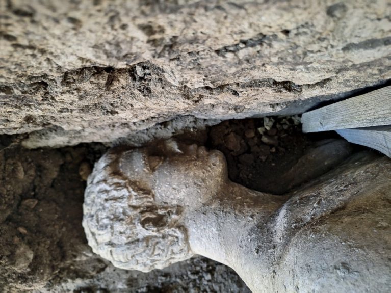 Descoperire rară într-un oraș antic din Bulgaria: arheologii cred că au găsit urmele zeiței Artemis