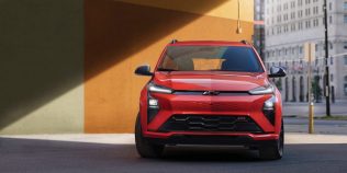 Chevrolet Bolt revine cu stocuri uriașe în showroom-uri. De ce GM pare să pregătească ultima mare ofensivă pentru mașina electrică ieftină