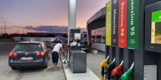 Benzină sau motorină proastă: simptome rapide și ce faci după o alimentare suspectă