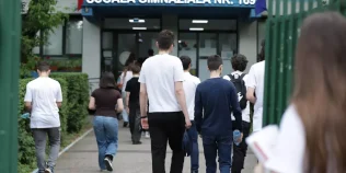 Ce nu au voie să facă elevii şi părinţii la vizualizarea lucrărilor de la Evaluarea Naţională 2026. Regulamentul oficial