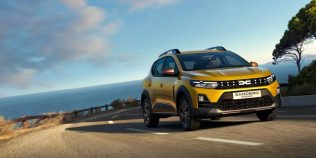 Dacia Sandero Stepway Hybrid 155 intră la comandă în România: cât costă primul Stepway electrificat