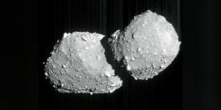 Sonda japoneză Hayabusa2 a fotografiat un asteroid cu două „capete” aflat la 100 de milioane de kilometri de Pământ