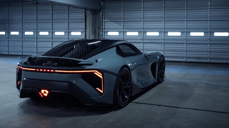 Lexus readuce legendarul LFA ca supercar electric. Bateria solid-state promisă de Toyota rămâne marele semn de întrebare