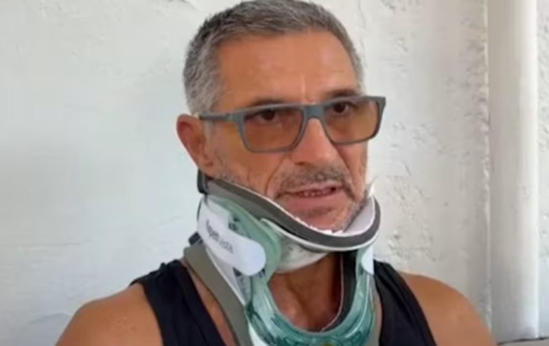 Mărturia pasagerului Ryanair care a fost aproape aspirat din avion dupa ce s-a spart geamul: „Explozia nu-mi mai iese din minte”.