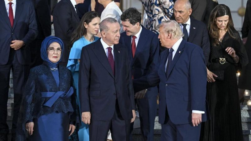 Nicușor Dan, despre ce au discutat Mirabela Grădinaru şi Donald Trump la Ankara. Imaginea momentului de la summit-ul NATO