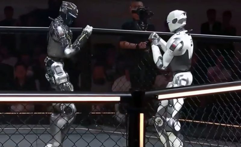 VIDEO | Primul turneu de lupte libere între roboți umanoizi a oferit scene incredibile. Unul dintre ei și-a pierdut capul la propriu, dar a continuat meciul