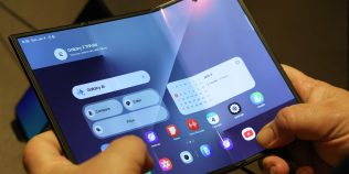 Samsung pregătește telefonul care ar putea face uitate modelele pliabile. Brevetul apare chiar înaintea lansării iPhone Fold