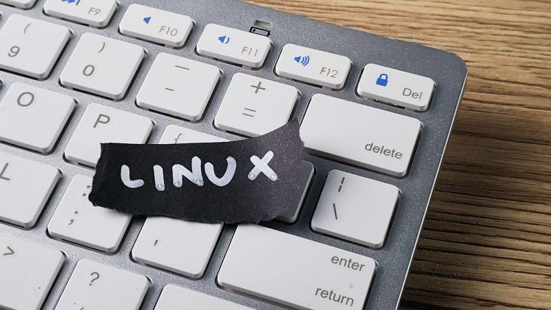 Scurtături de tastatură care îți pot schimba complet experiența pe Linux. Lucrezi mai rapid și faci mai puține click-uri