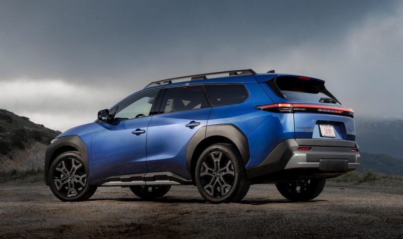 Subaru Trailseeker EV devine una dintre cele mai interesante electrice pentru cei care vor un SUV practic, cu gardă la sol serioasă, tracțiune integrală standard și imagine de mașină pregătită pentru drumuri grele