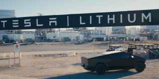 Tesla caută ajutor din afara companiei pentru bateriile 4680. Startupurile europene intră direct în fabrica din Berlin