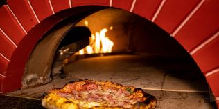 Topul celor mai bune pizzerii din Europa. Două sunt chiar în România, dar doar una se află în Bucureşti