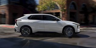 Toyota are, în sfârșit, o electrică pe care americanii chiar o cumpără. SUV-ul bZ depășește Land Cruiser