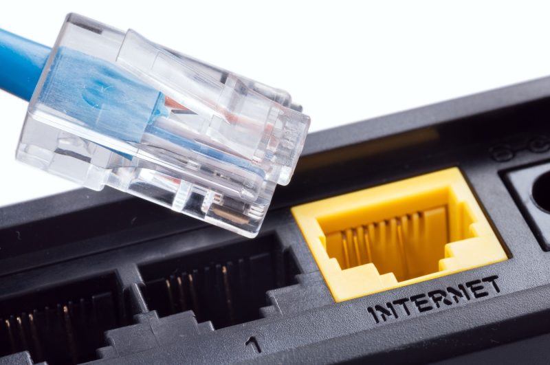 Setarea simplă din router care poate elimina lag-ul în timpul jocurilor online, chiar și când descarci fișiere mari