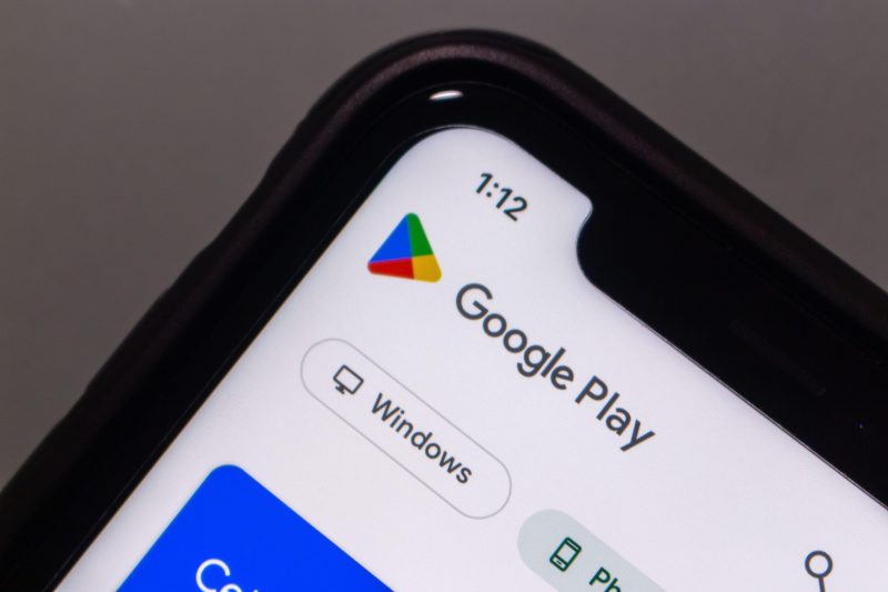 4 aplicații Android gratuite care înlocuiesc cu succes alternativele cu plată. Economisești bani fără să pierzi funcții