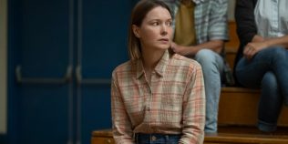 Stephen King aduce pe Amazon Prime coșmarul liceului: bullying, sânge și puteri mortale în noul serial creat de Mike Flanagan„Carrie”