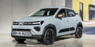 Dacia Spring răstoarnă din nou piața din Marea Britanie: electrica românească devine cea mai ieftină mașină nouă
