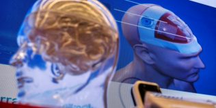 China provoacă Neuralink cu o tehnologie fără operații pe creier. Pariul care poate schimba viitorul implanturilor cerebrale