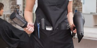 La ce servicii au început românii să renunțe în 2026. Domeniile în care firmele pierd tot mai mulți clienți