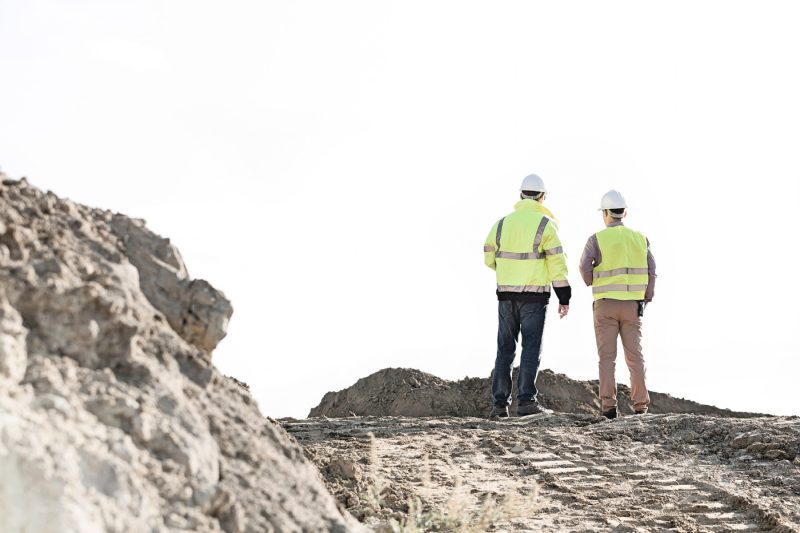 România are resurse tot mai căutate de Occident, dar există un pericol. Avertismentul unui expert american despre mineralele critice