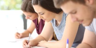 Video. Rezolvarea subiectelor la Matematică Bacalaureat 2026. Ce ar fi trebuit elevii să scrie pe foaia de examen