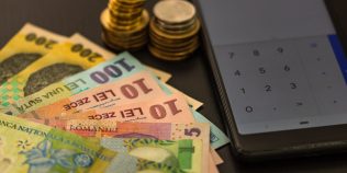 Grevă la ANAF, Vamă și Finanțe din cauza noii legi a salarizării. Ce servicii pot fi afectate pentru români