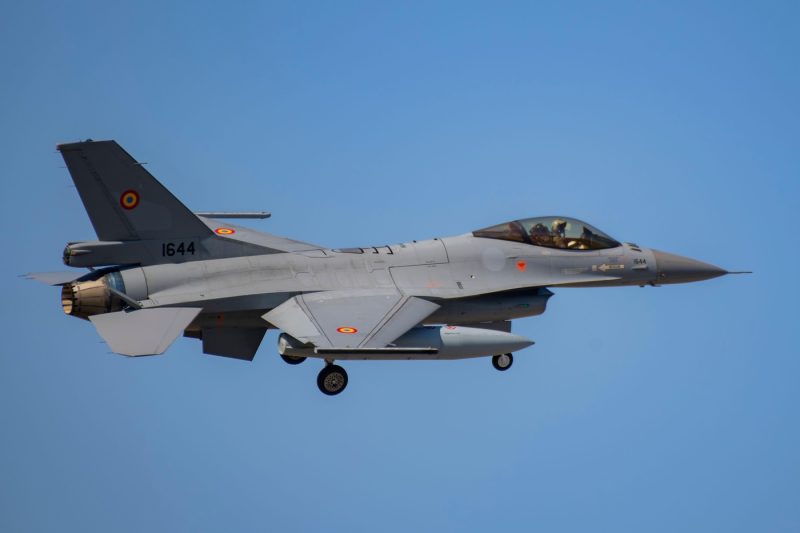 Primele imagini din zona în care a fost doborâtă drona de pe teritoriul României. Ce avion de luptă a neutralizat aparatul de zbor şi care a fost traseul. Update
