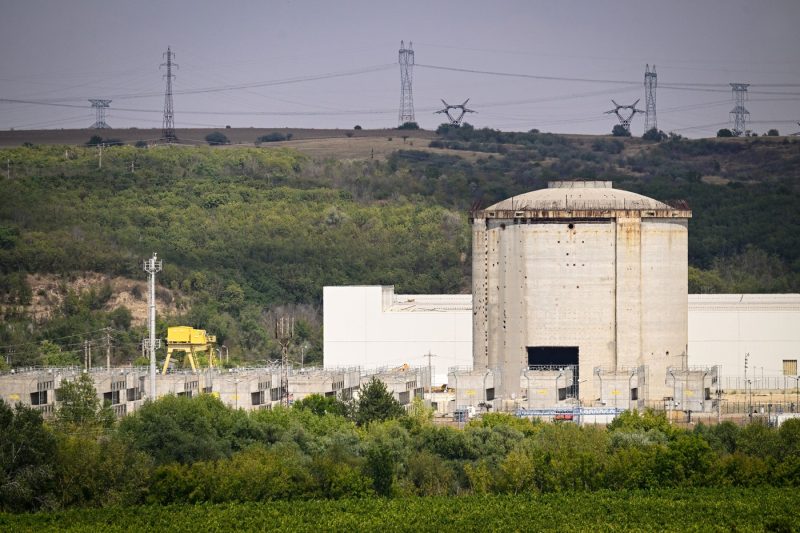 Cum sunt afectați consumatorii după oprirea Reactorului 1 de la Cernavodă. Ce spune fostul ministru al Energiei despre situație și despre Proiectul Porțile de Fier III