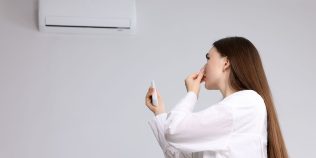 5 motive pentru care aerul condiționat miroase a mucegai. Problema pe care nu trebuie să o ignori