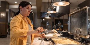 Ce este gratuit într-un resort din Turcia și ce se plătește separat. Mulți turiști află abia la destinație