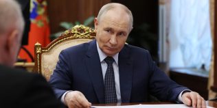 De ce miliardarii Rusiei nu se revoltă împotriva lui Putin. Cum funcţionează exact sistemul de recompense și pedepse al Kremlinulu