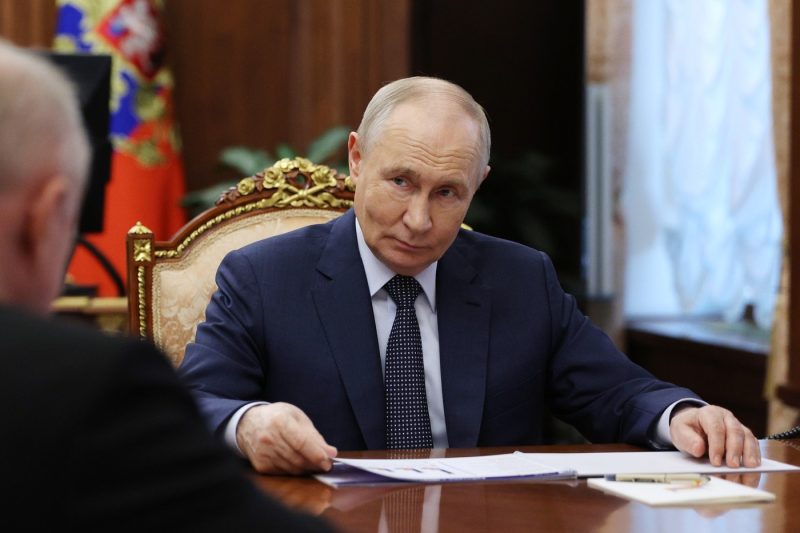 De ce miliardarii Rusiei nu se revoltă împotriva lui Putin. Cum funcționează exact sistemul de recompense și pedepse al Kremlinulu