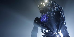 Roboții umanoizi ar putea intra în război din 2027. „Phantom”, mașinăria testată deja în Ucraina