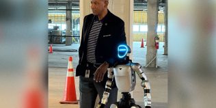 Robotul umanoid trimis la negocieri cu ostatici: ideea care sună SF, dar ridică mari semne de întrebare