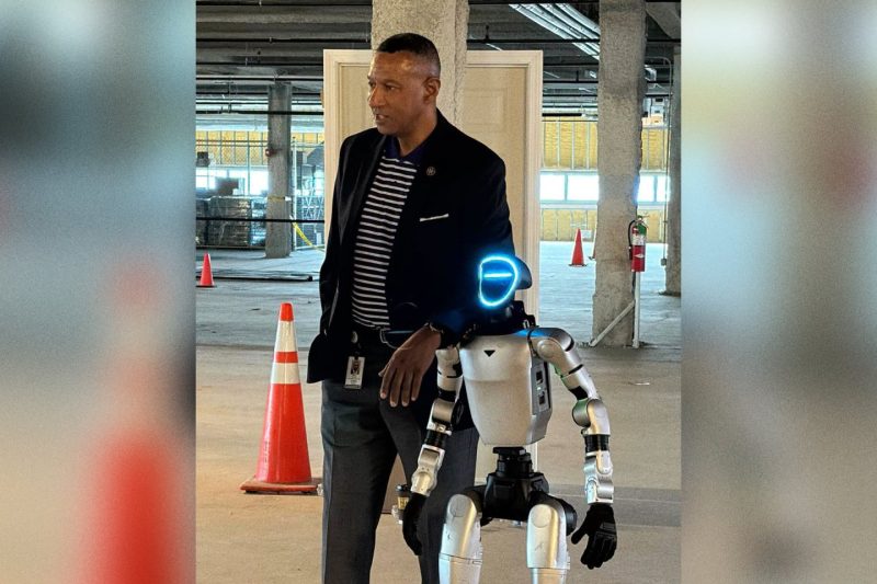 Robotul umanoid trimis la negocieri cu ostatici: ideea care sună SF, dar ridică mari semne de întrebare