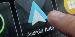 Câteva setări pot face Android Auto wireless mult mai stabil. Ce merită dezactivat