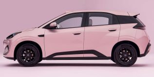 Cea mai ieftină electrică BYD crește cu peste 40 de centimetri și aproape își dublează puterea. Noul Seagull se pregătește de Europa