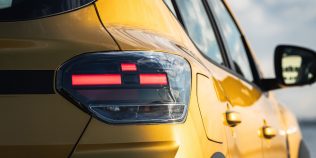 Dacia Sandero cu motor care se oprește la semafor: Start-Stop normal sau defecțiune adevărată