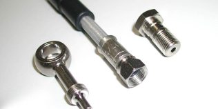 Furtun de frână deteriorat pe interior: cum poate bloca etrierul fără să prezinte scurgeri