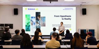 ViewSonic își extinde gama de display-uri pentru educație și business: ecrane interactive 4K, modele care funcționează non-stop și soluții LED de 138 de inch