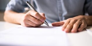 Aproape 40% dintre candidați au picat concursul pentru directori de școli. Rezultatele obținute în Bihor