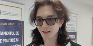 Cum a ajuns un student român să fie premiat de NATO. Experimentul care l-a lăsat fără internet, telefon și electricitate timp de trei zile