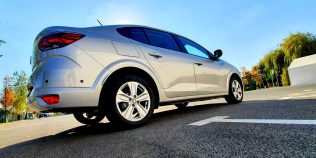 Dacia Logan cu pedala de ambreiaj grea: cablu, sistem hidraulic sau mecanism uzat