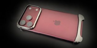 EXPERIENȚĂ Singura husă care îți protejează integral iPhone 18 Pro și iPhone 18 Pro Max fără să ți-l acopere. Arc Pulse te ajută să simți telefonul așa cum a fost creat