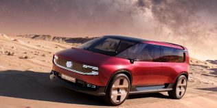 Renault readuce la viață mașina de familie care a făcut istorie în Europa. Noul E-Space electric renunță la moda SUV-urilor