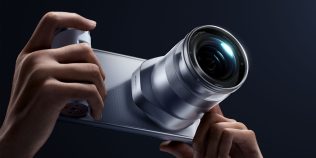Huawei vine cu o idee neobișnuită pentru telefoane: o cameră de 50 MP cu zoom 10x care se atașează pe smartphone