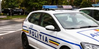 Un nou incident într-o școală din România. Un băiat de 13 ani a venit cu un cuțit în clasă și s-a fotografiat cu el