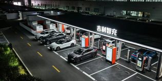 China are deja încărcătoare electrice de 2.250 kW. În România, cele mai puternice ajung la aproximativ 600 kW